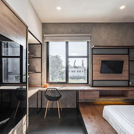 Loa Living Solo Baru Grogol Exterior foto