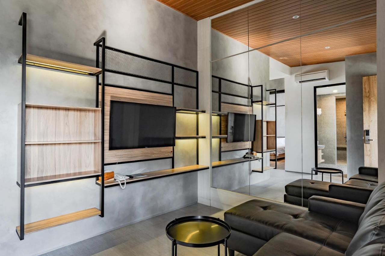 Loa Living Solo Baru Grogol Exterior foto