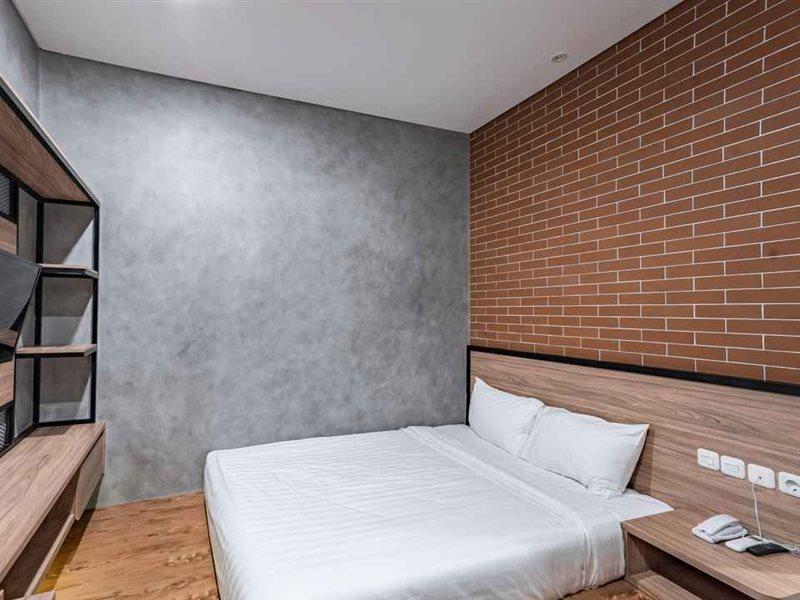 Loa Living Solo Baru Grogol Exterior foto